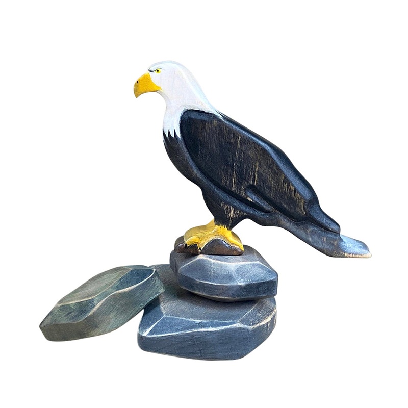 Wooden Bald Eagle – Perched